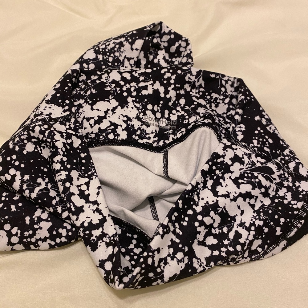 Powerhold Fabletics Leggings - image 4